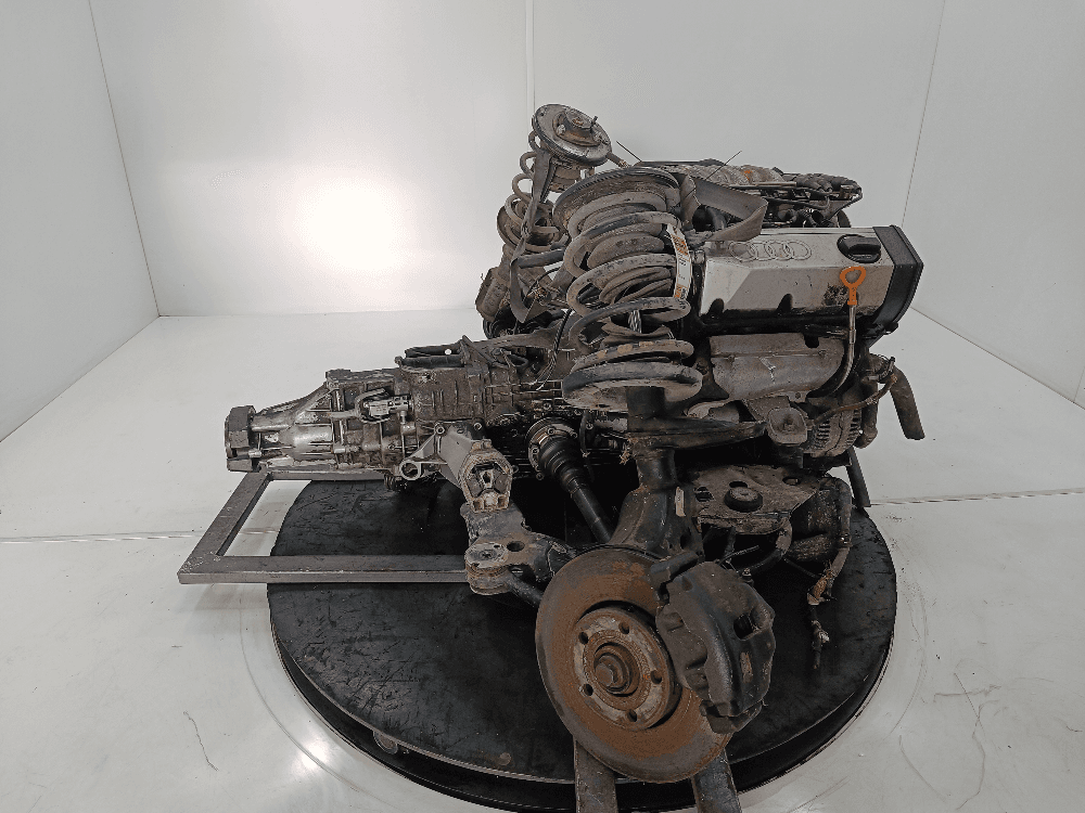 Двигатель к Audi 100 C4 (90-94)