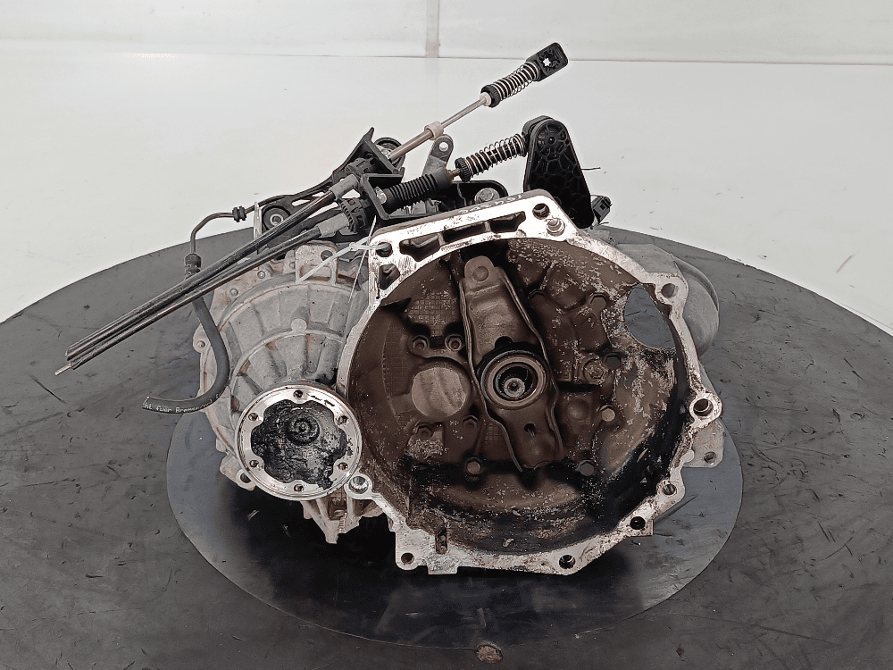 КПП механическая (МКПП) к Volkswagen Golf 5 (03-09)