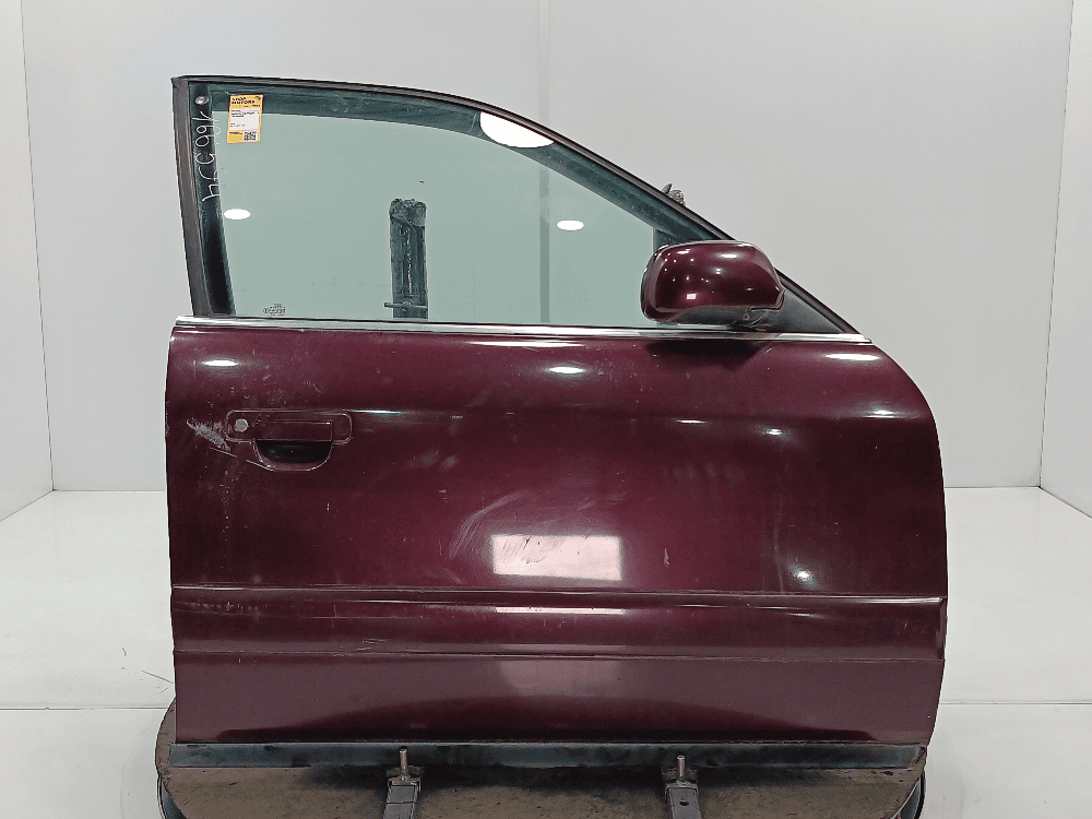 Дверь передняя правая к Audi A6 C4 (94-97)