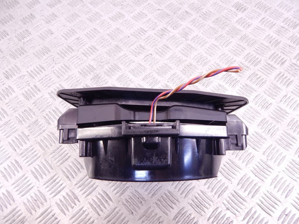 Сабвуфер к BMW X5 E70 (06-10)