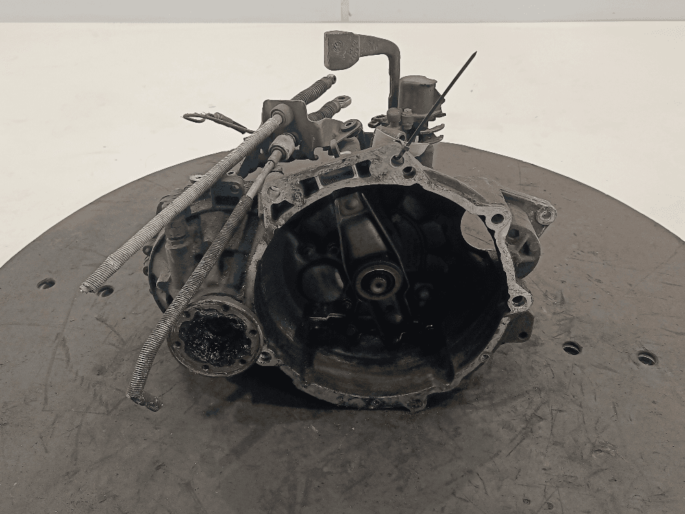 КПП механическая (МКПП) к Volkswagen Golf 3 (91-99)