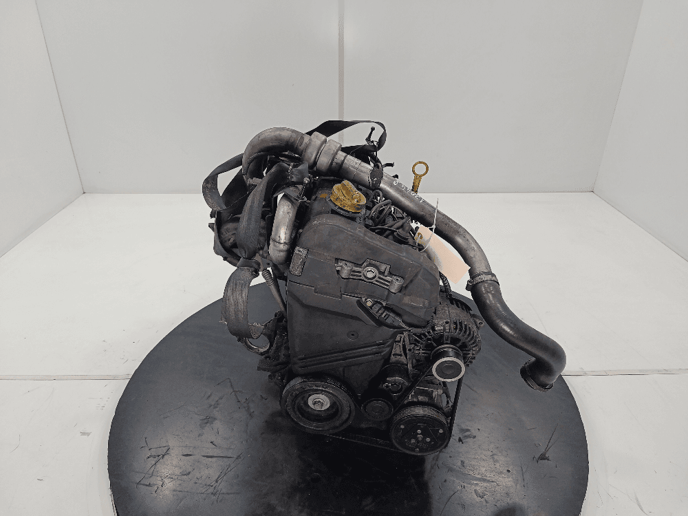 Двигатель к Renault Scenic 2 (03-06)