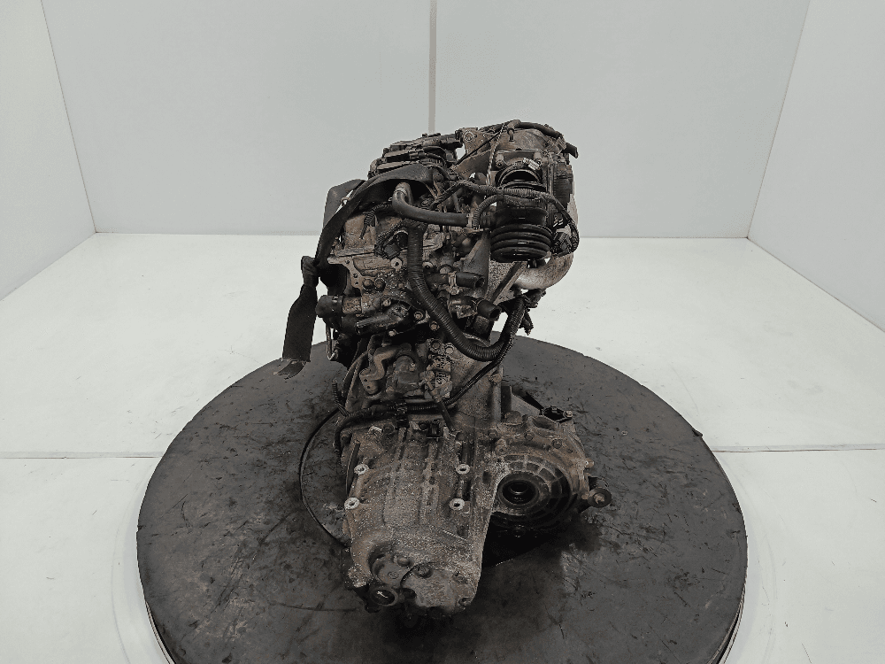 Двигатель к Nissan  Primera P12 (02-08)