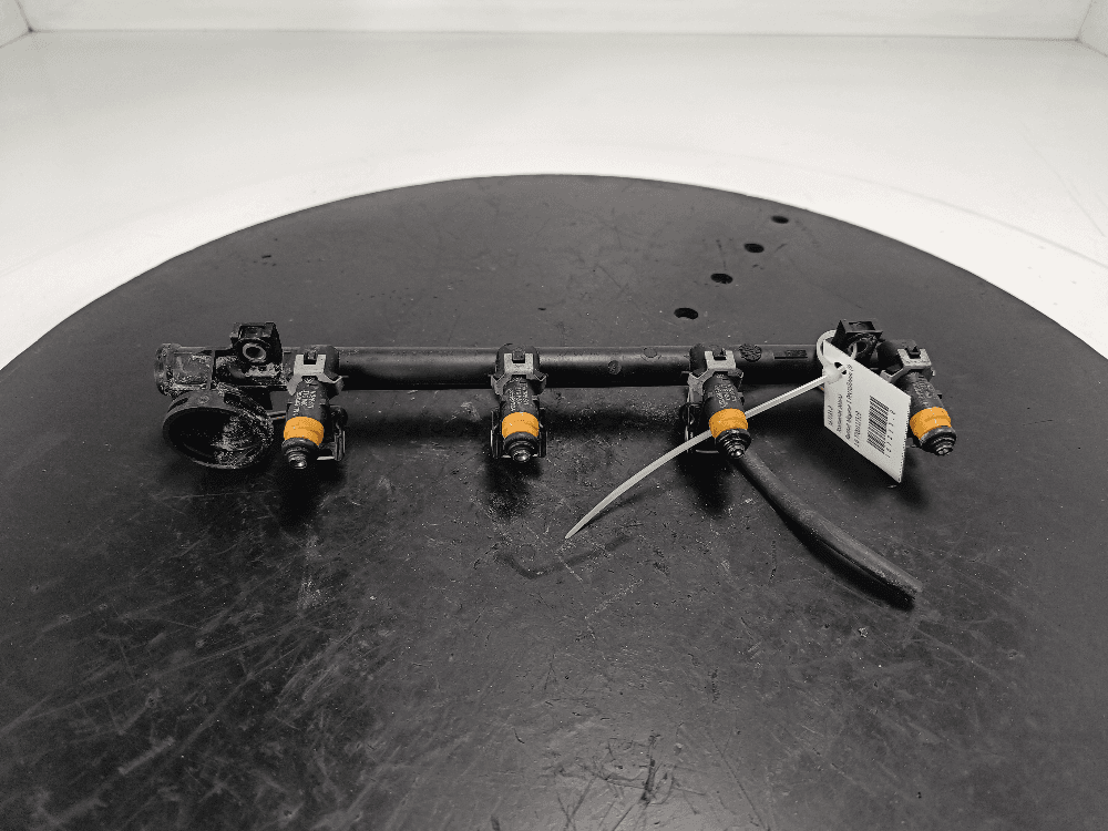 Топливная рампа к Renault Megane 1 Рестайлинг (99-03)