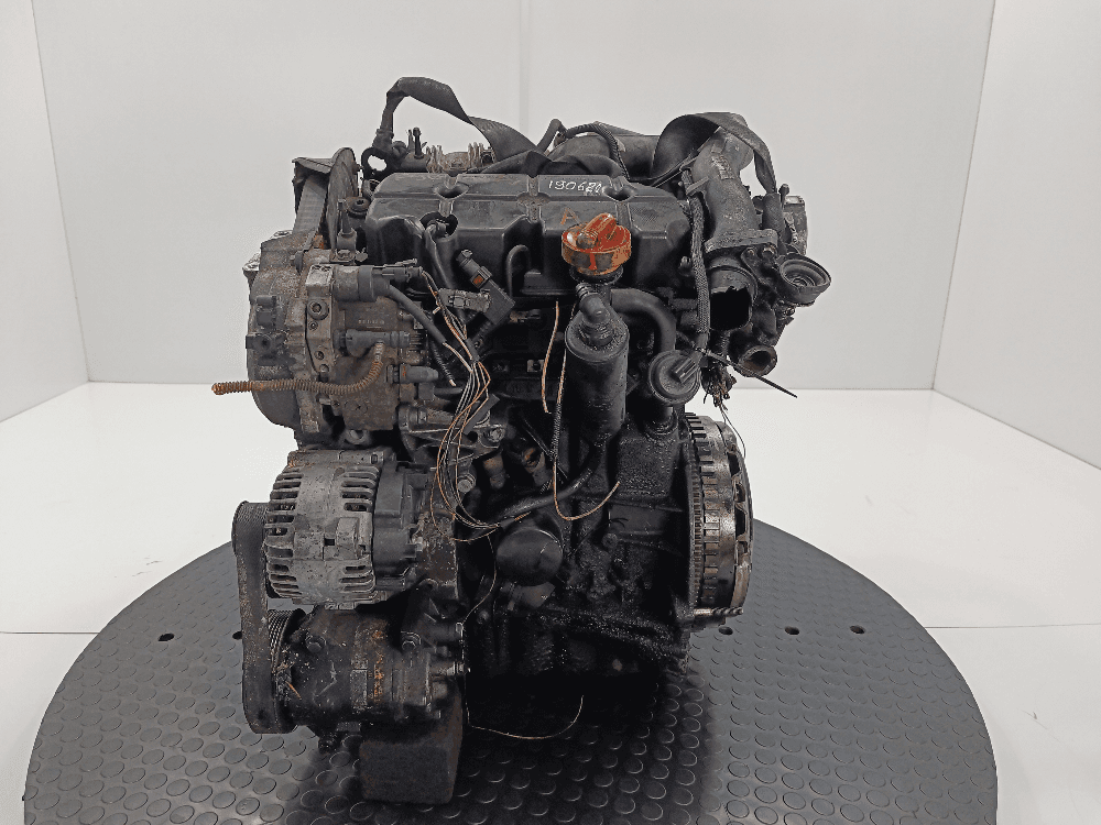Двигатель к Renault Scenic 2 (03-06)