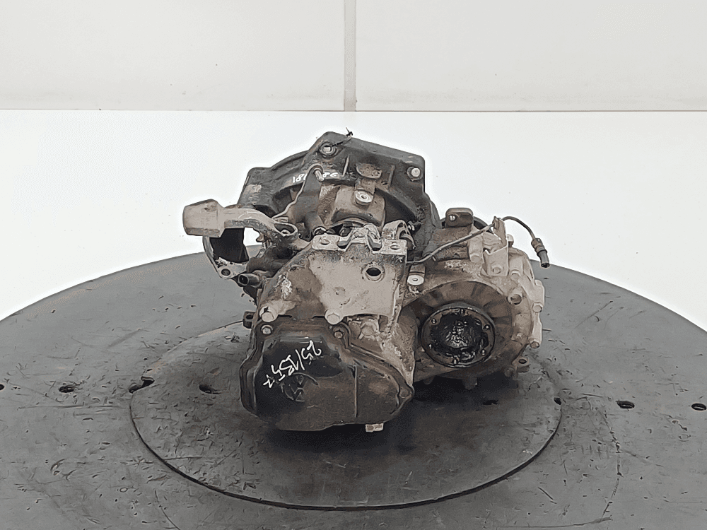КПП механическая (МКПП) к Volkswagen Golf 5 (03-09)