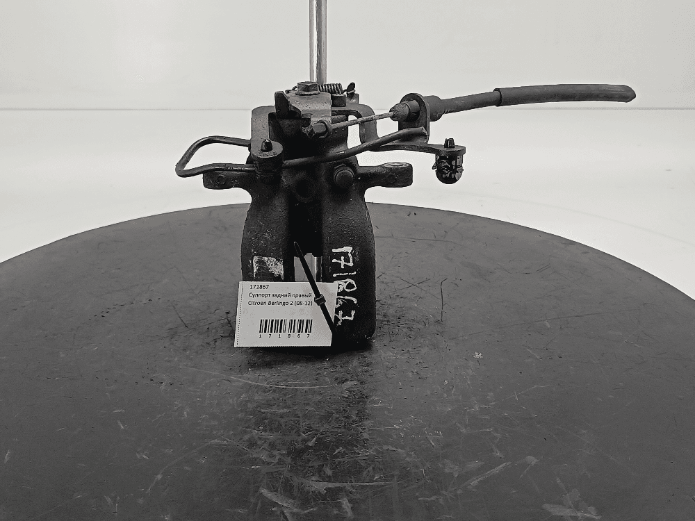 Суппорт задний правый к Citroen Berlingo 2 (08-12)