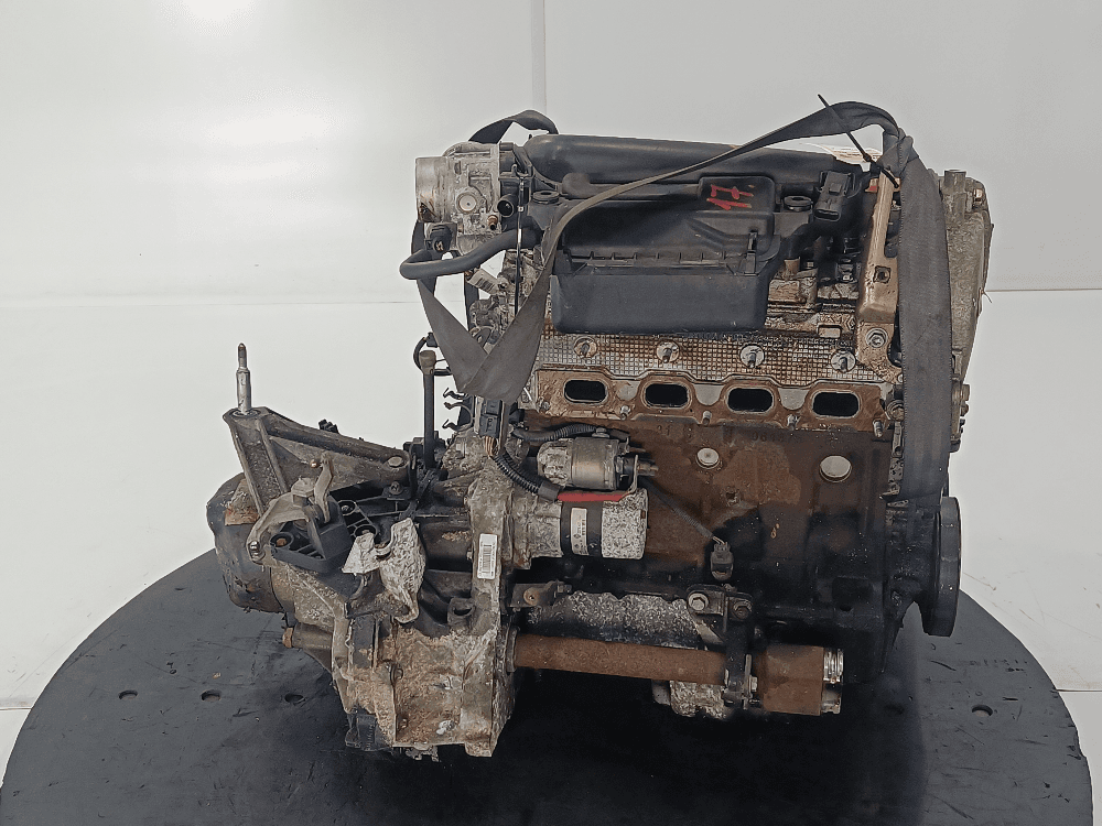 Двигатель к Renault Scenic 2 (03-06)
