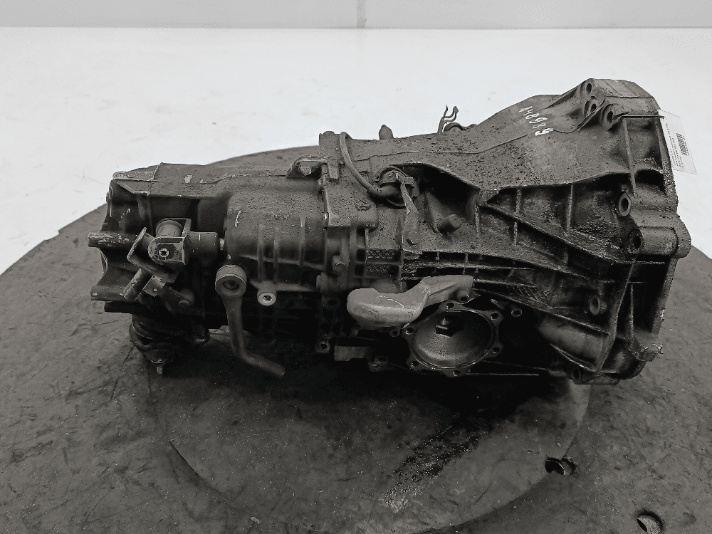 КПП механическая (МКПП) к Audi A4 B6 (01-05)