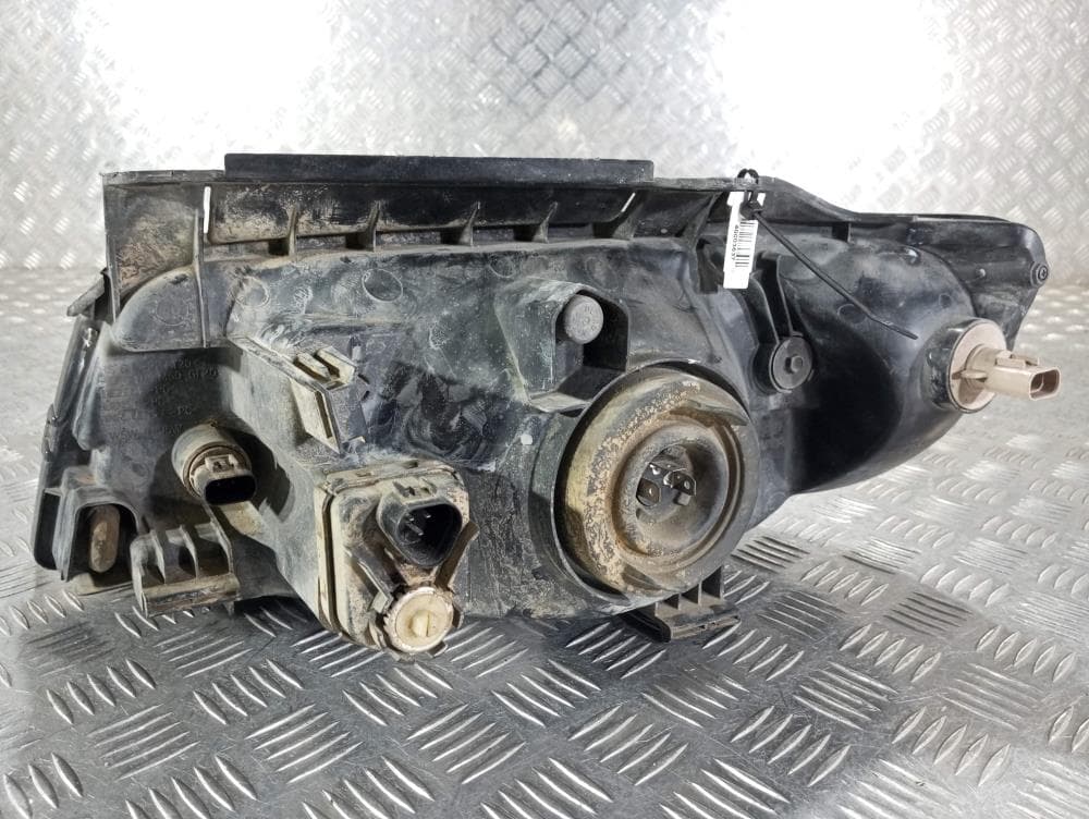 Фара правая к Hyundai Matrix 1 (01-05)