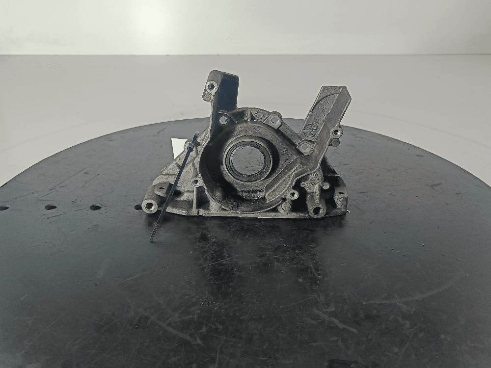 Крышка двигателя передняя к Volkswagen Passat B5+ Рестайлинг (00-05)