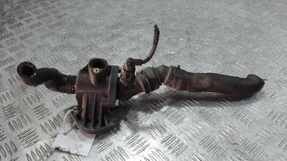 Корпус термостата к Volkswagen Golf 5 (03-09)