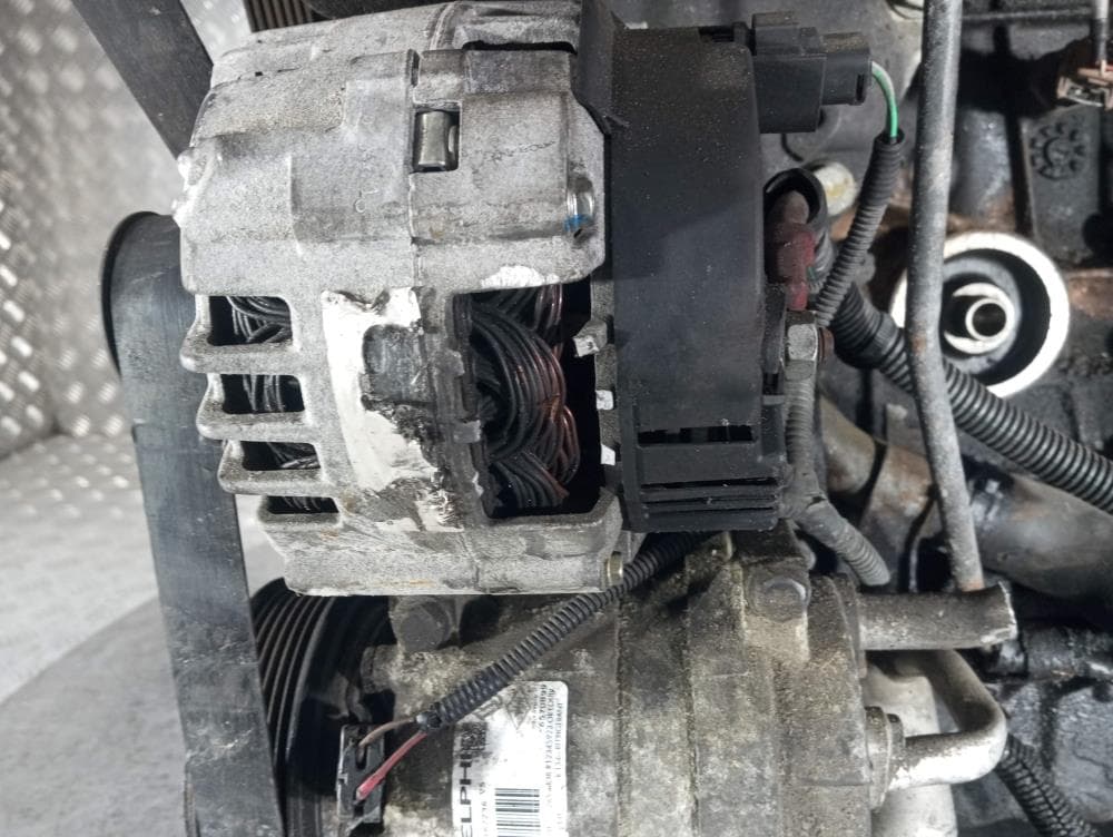 Двигатель к Renault Laguna 2 (01-05)