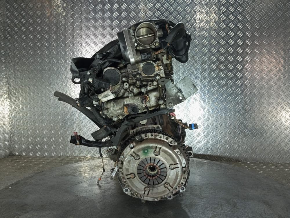 Двигатель к Renault Megane 2 (02-06)