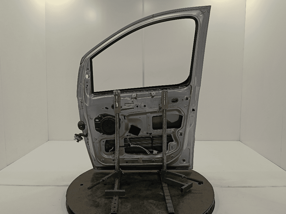 Дверь передняя правая к Citroen Jumpy 2 (07-12)