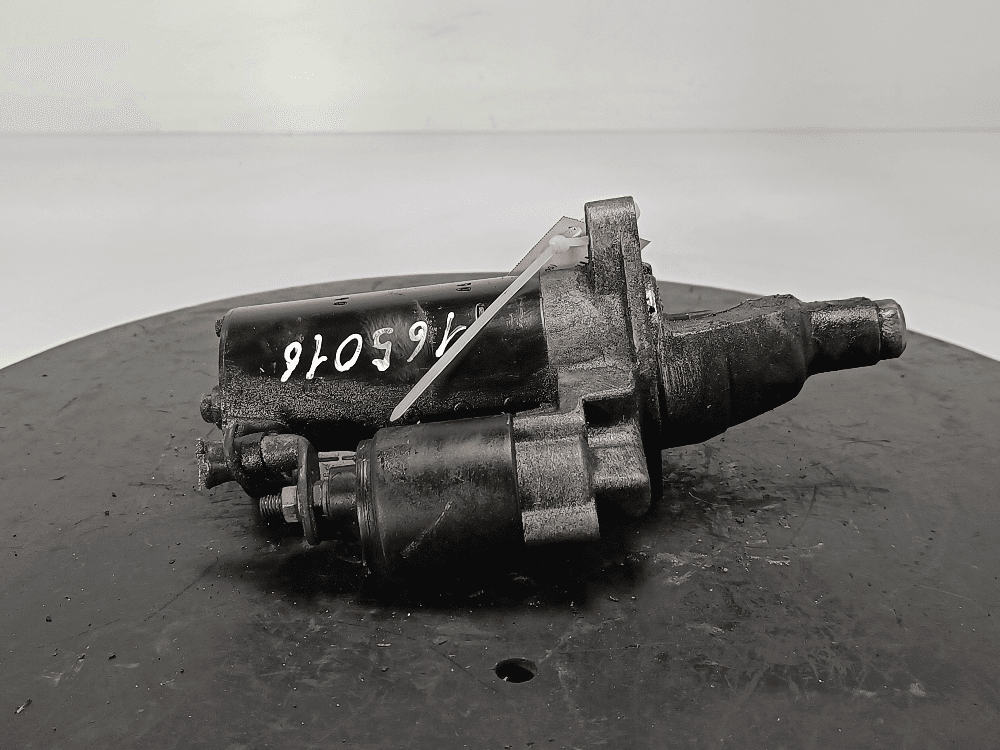 Стартер к Audi A4 B6 (01-05)