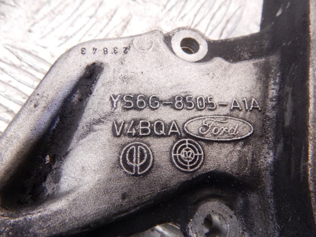 Помпа к Ford Focus 1 Рестайлинг (01-05)