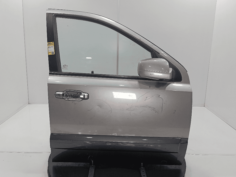 Дверь передняя правая к Kia Sorento 1 (02-06)
