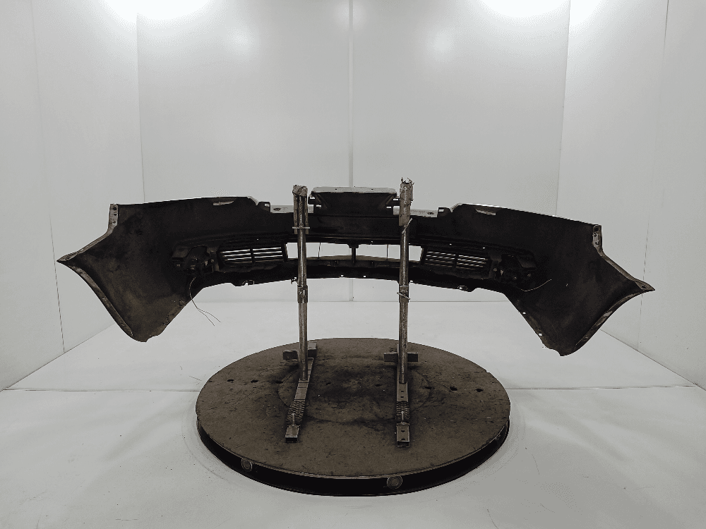 Бампер передний к Nissan  Primera P12 (02-08)