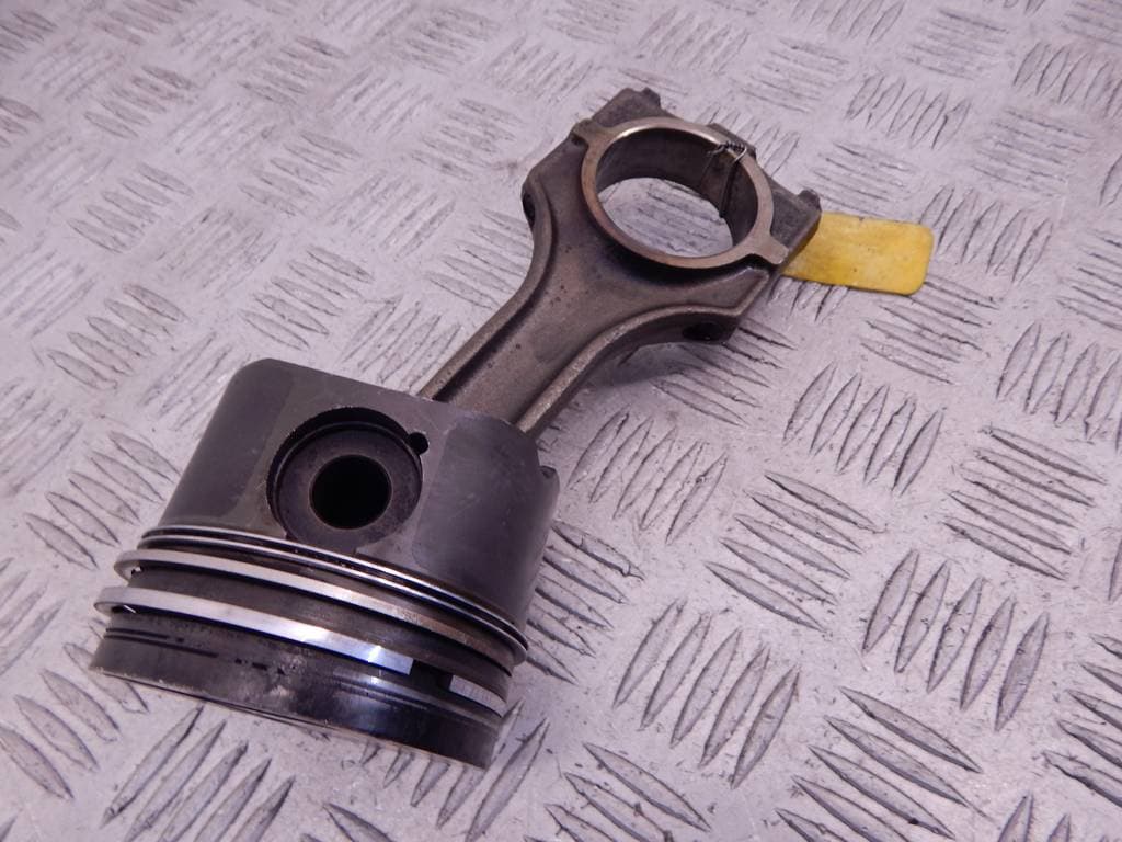 Поршень к BMW 5 E39 (95-00)