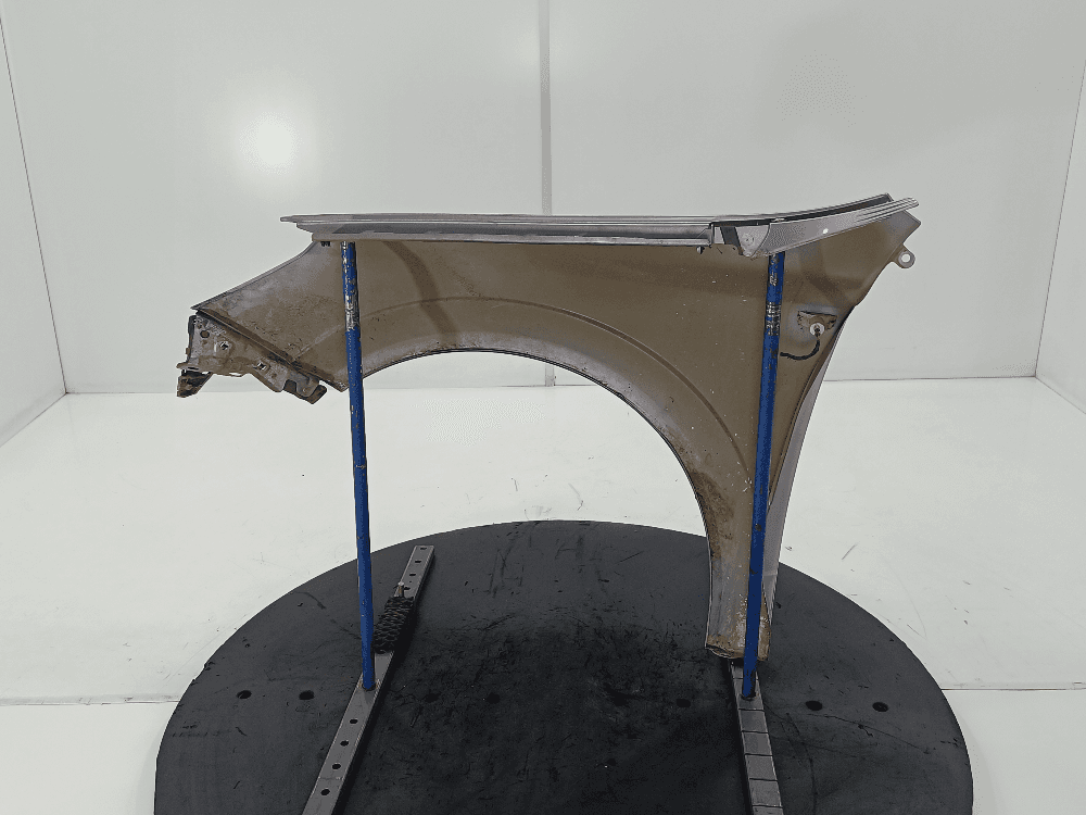 Крыло переднее правое к Opel Astra H (04-07)