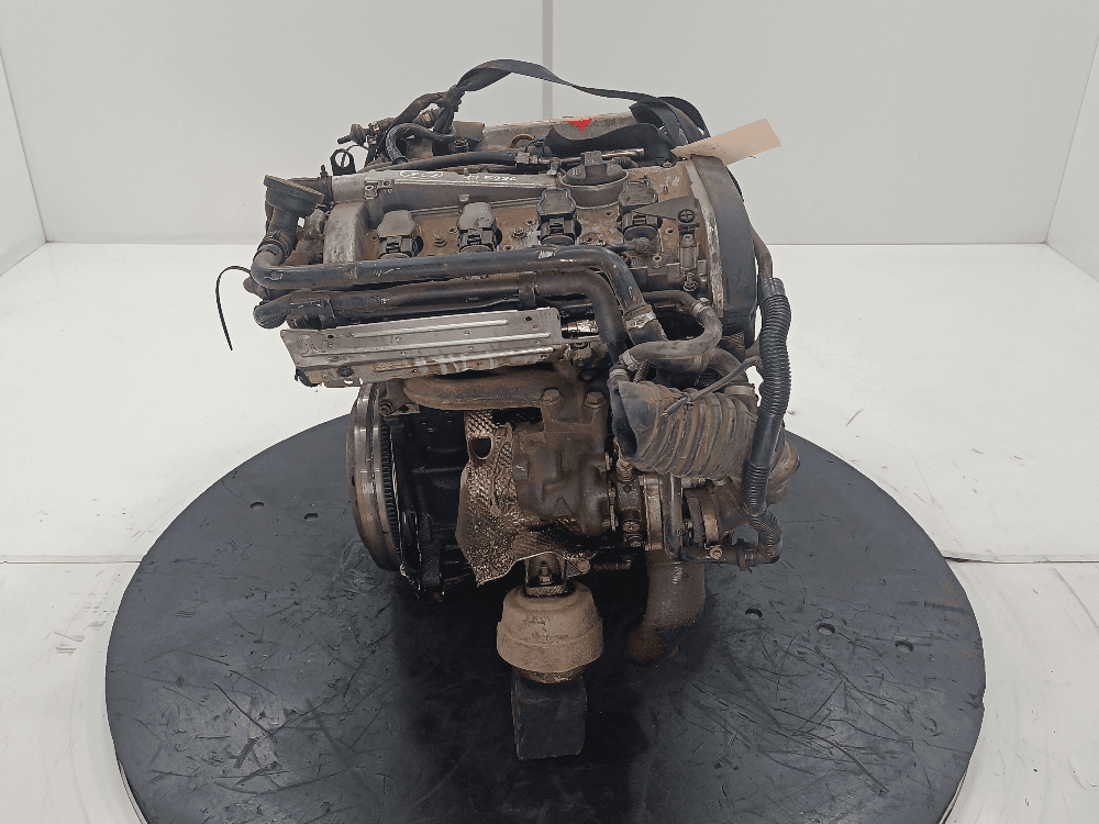 Двигатель к Audi A4 B6 (01-05)