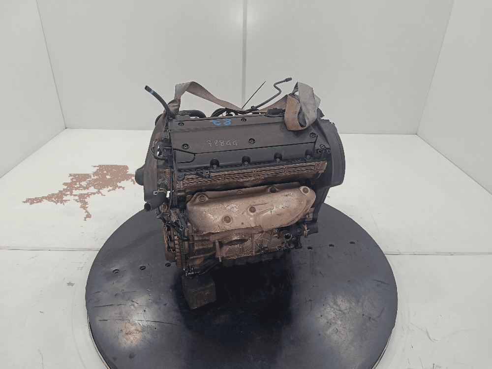Двигатель к Peugeot 406 (95-99)