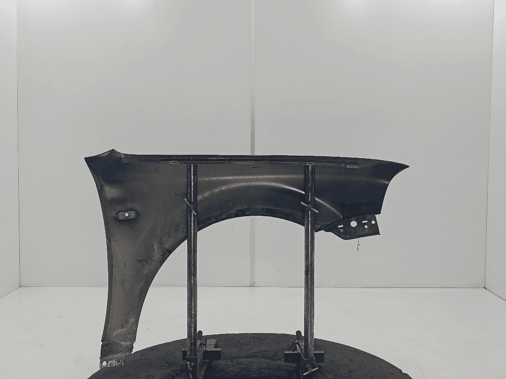 Крыло переднее левое к Volkswagen Passat B5+ Рестайлинг (00-05)