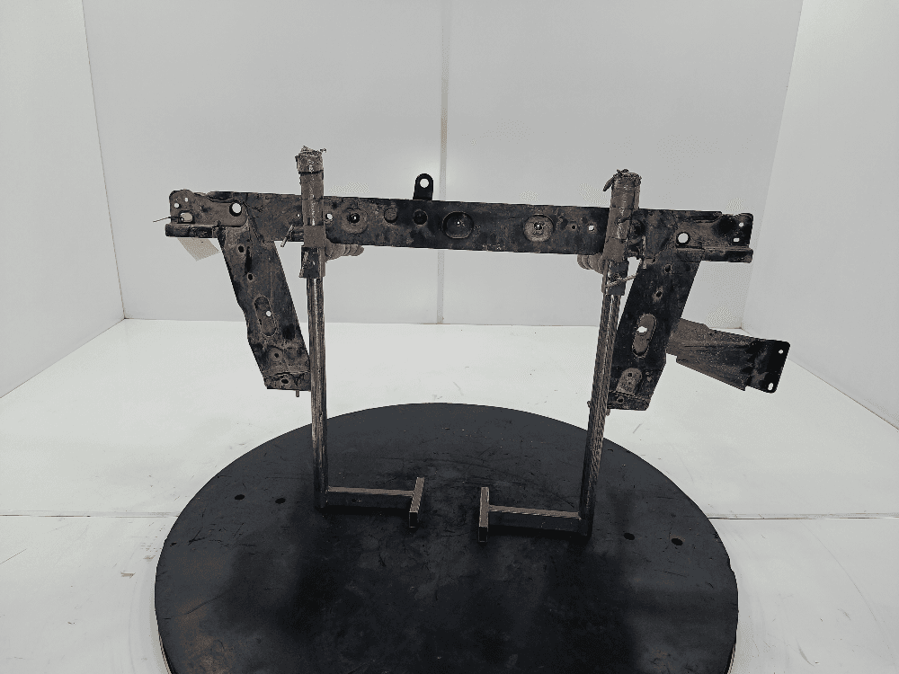 Балка под радиатор к Renault Modus 2 (07-12)