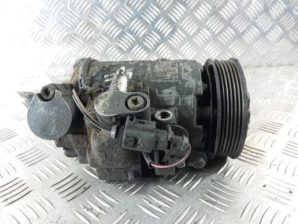 Компрессор кондиционера к Volkswagen Polo 4 (01-05)