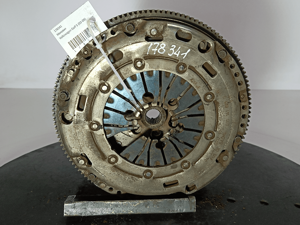 Маховик к Volkswagen Golf 5 (03-09)