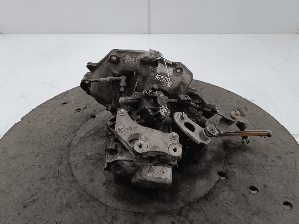КПП механическая (МКПП) к Opel Corsa D (06-11)