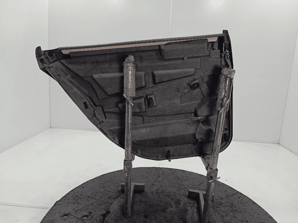 Обшивка двери задней правой (дверная карта) к Audi A6 C5/4B (97-01)