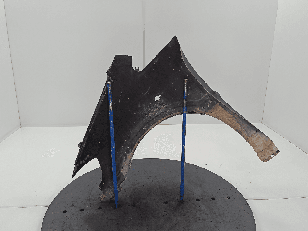 Крыло переднее правое к Opel Zafira A (99-03)