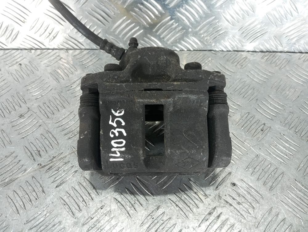 Суппорт передний правый к Renault Logan 1 (04-09)