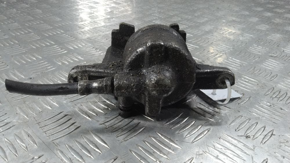 Суппорт передний правый к Opel Corsa D (06-11)