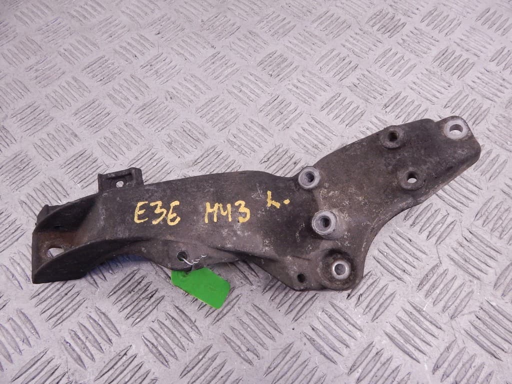 Кронштейн двигателя к BMW 3 E36 (90-00)