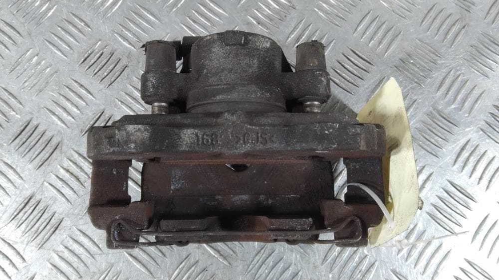 Суппорт передний левый к Opel Corsa E (14-19)