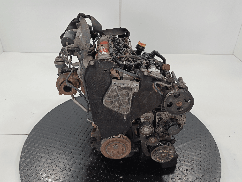 Двигатель к Renault Laguna 2 (01-05)