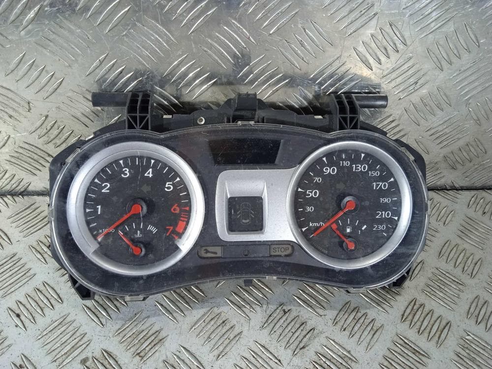 Щиток приборов (приборная панель) к Renault Clio 3 (05-09)