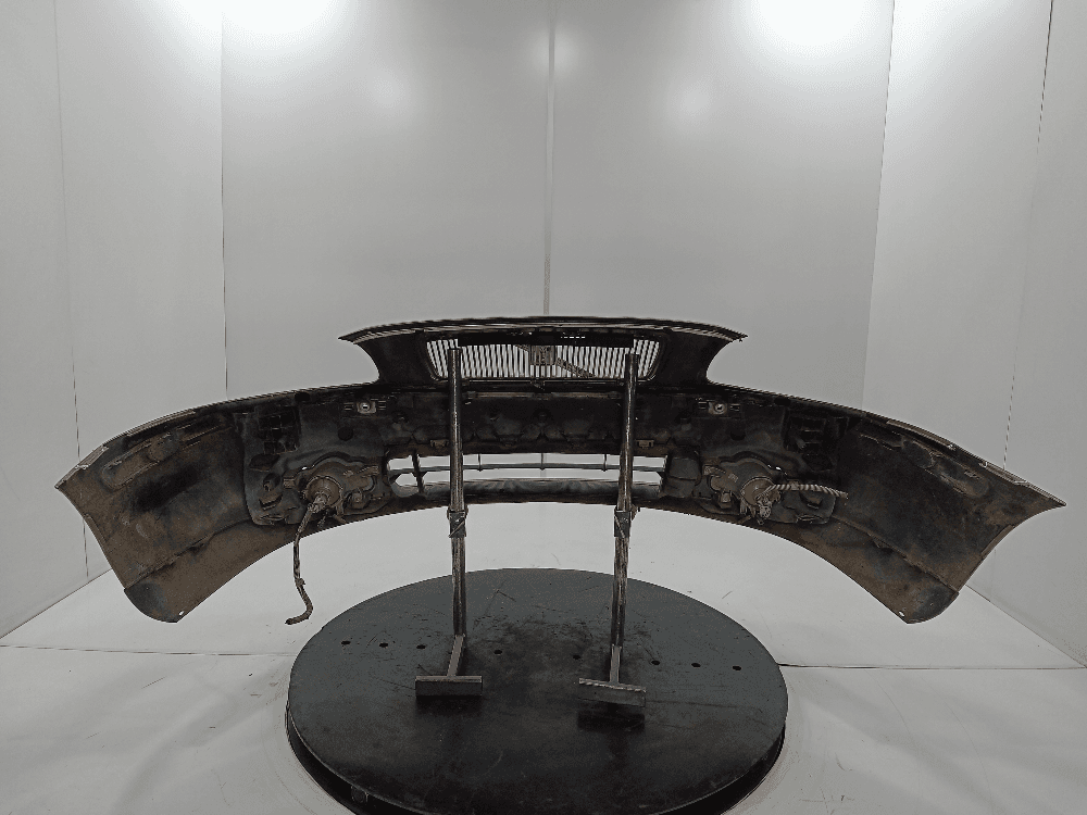 Бампер передний к Volvo V70 2 (00-05)