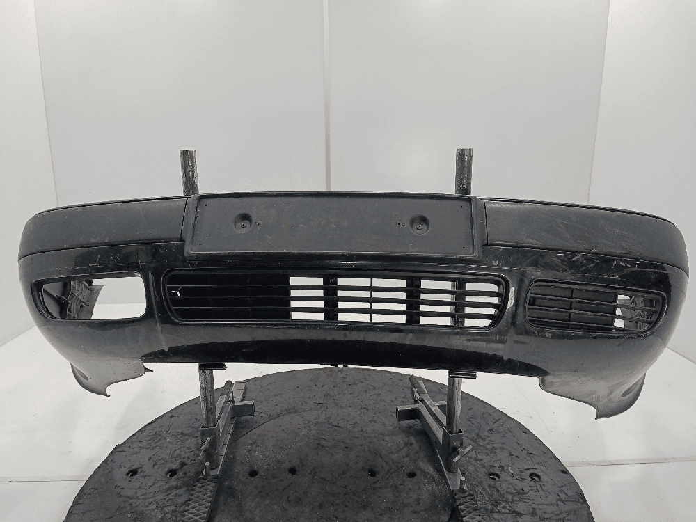 Бампер передний к Audi 80 B4 (91-96)