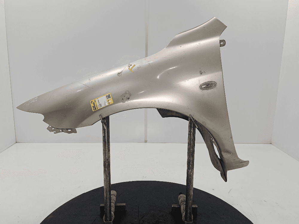 Крыло переднее левое к Mazda 6 1 (02-05)