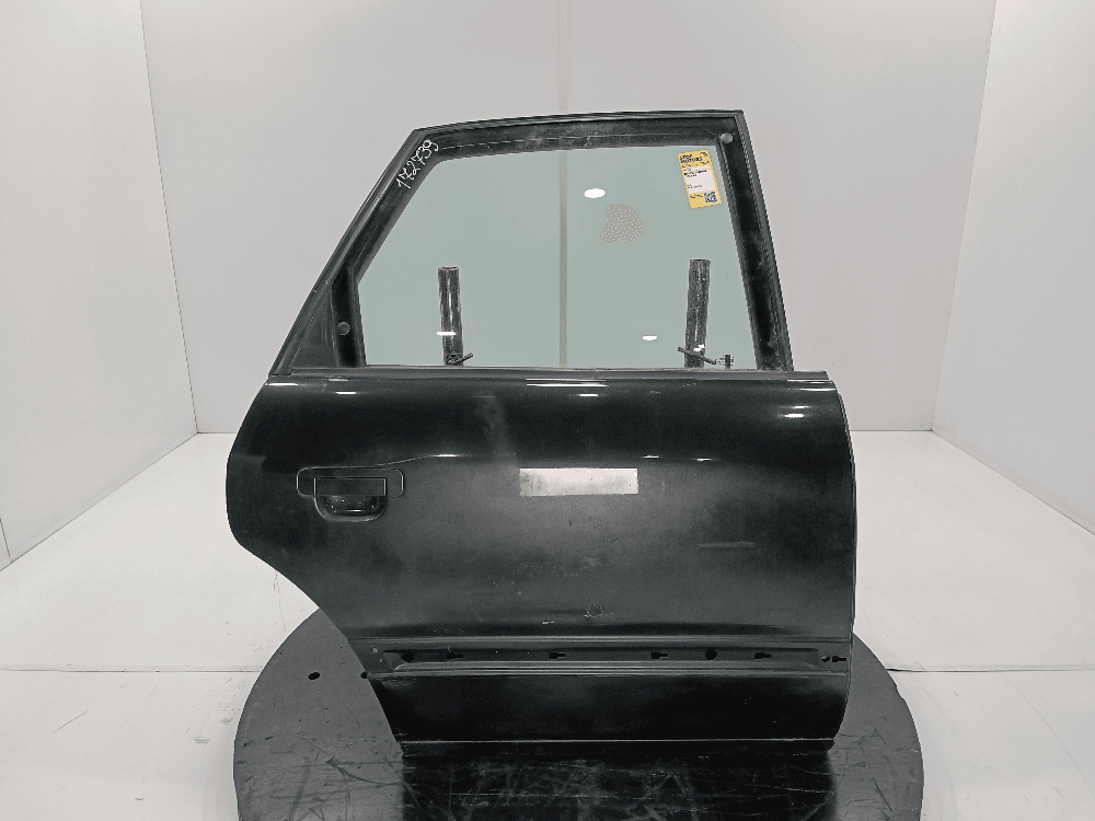 Дверь задняя правая к Audi A6 C4 (94-97)