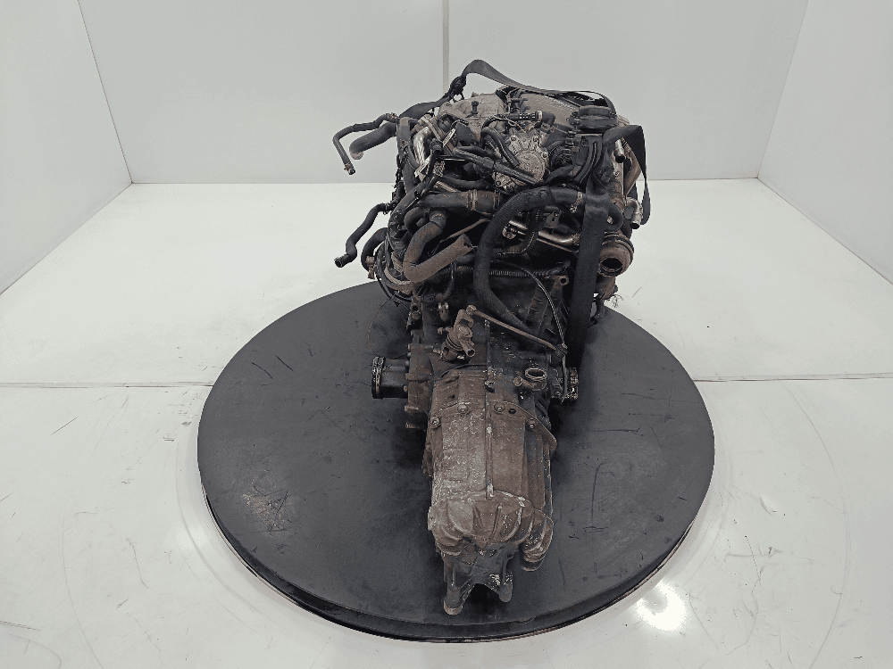 Двигатель к Audi A4 B7 (04-09)