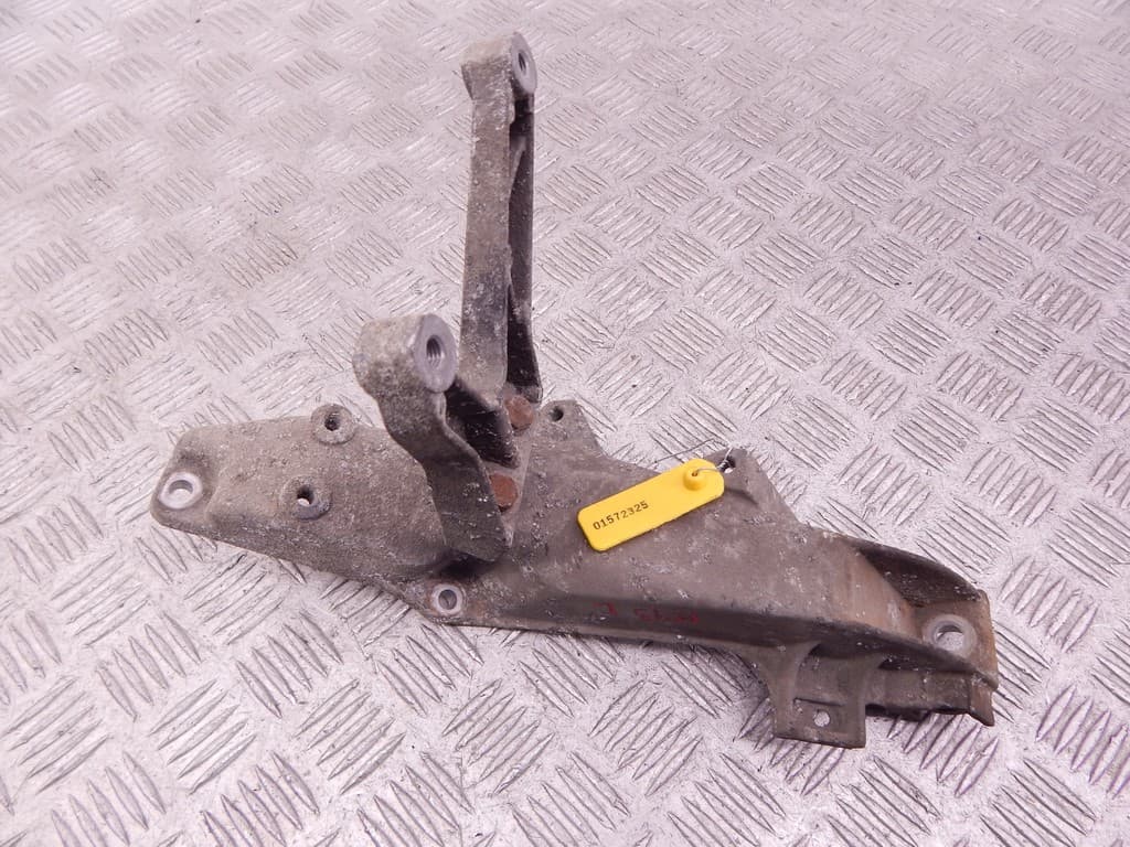 Кронштейн двигателя к BMW 3 E36 (90-00)