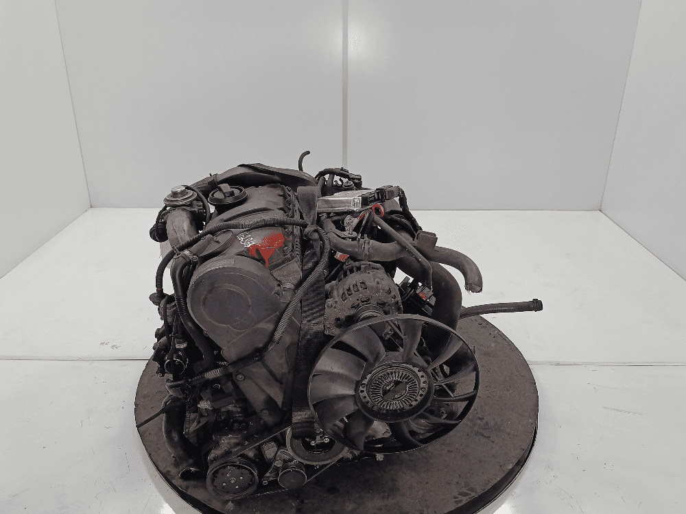 Двигатель к Audi A4 B6 (01-05)