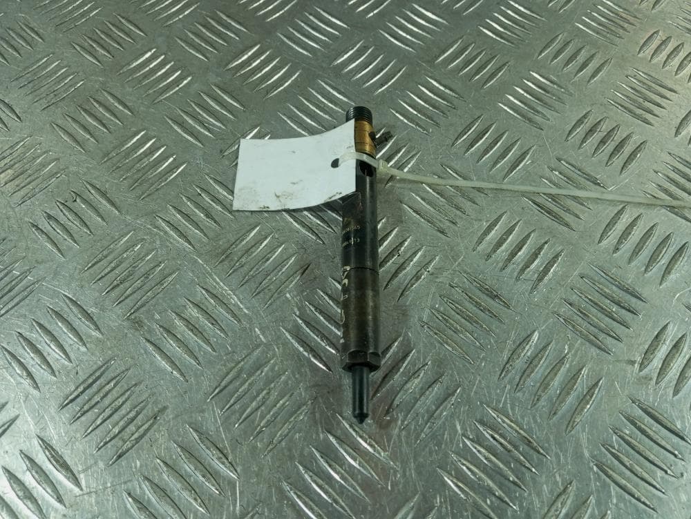 Форсунка к Renault Megane 2 (02-06)