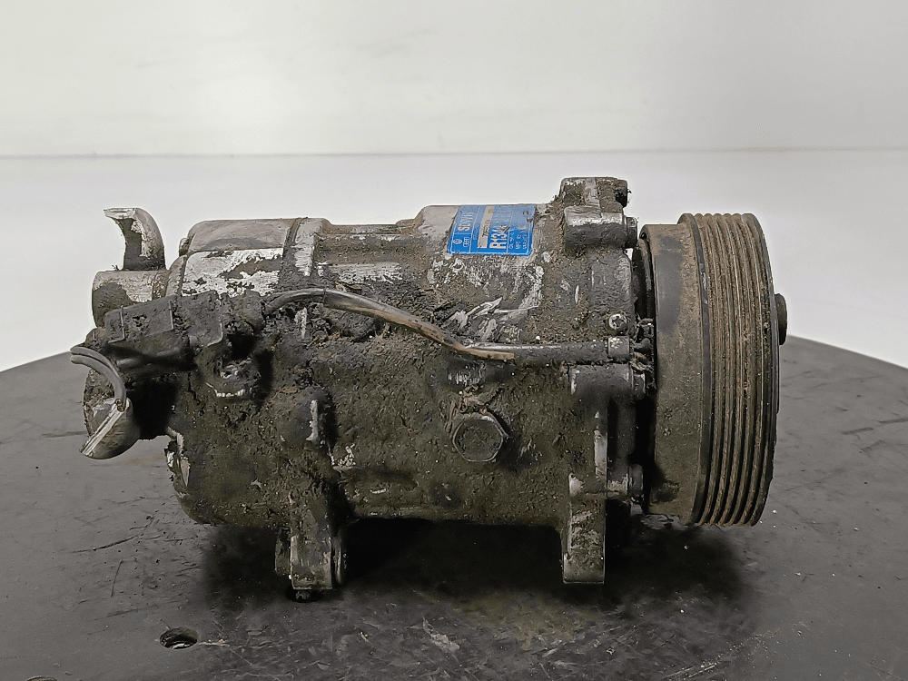 Компрессор кондиционера к Volkswagen Golf 4 (97-06)