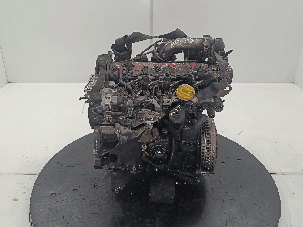 Двигатель к Renault Laguna 2 (01-05)